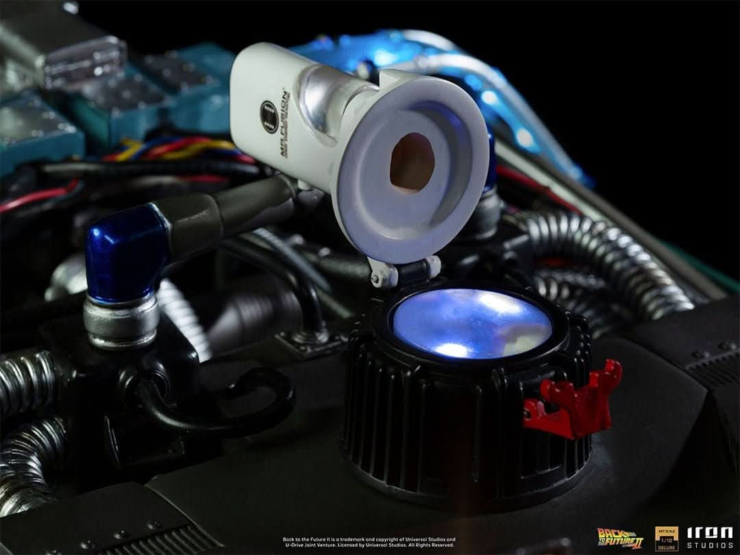 Statue Delorean Full Set Deluxe - Back to the Future II - Art Scale 1/10 - Iron Studios - Image 11