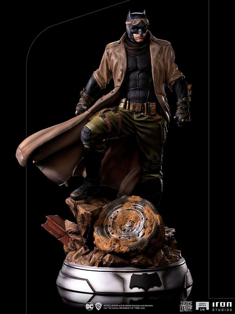Statue Batman Knightmare - Zack Snyder's Justice League - Legacy Replica 1/4 - Iron Studios - Image 5