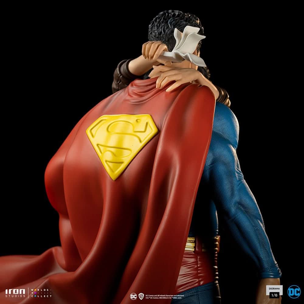 Statue Superman and Lois Lane - DC Comics - Diorama 1/6 - Iron Studios - Image 11